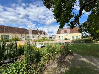 Mortagne Au Perchecorps De Ferme De Caractere Sur 4 Hectares De Prairie