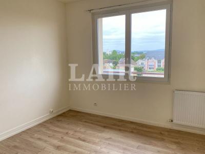 Appartement Renove De 80 M2 A Alencon