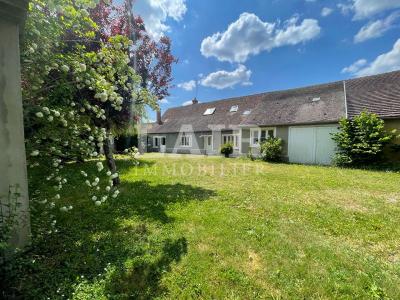Maison De Bourg A Vendre.