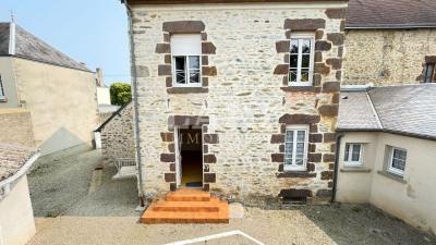 Maison Centre Ville De Fresnay Sur Sarthe