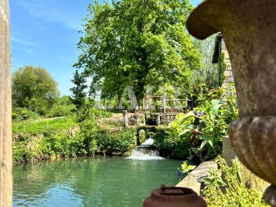 Ancien Moulin Avec Hectare Et Plan D\'eau A Vendre A 8km Du Mele