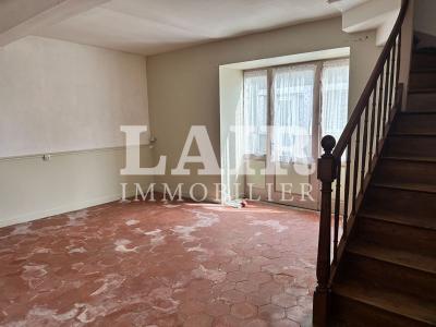 Maison A Renover Dans Le Centre De Bouce Ref T13629