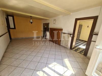 Ensemble Immobilier A 12kms De Sees
