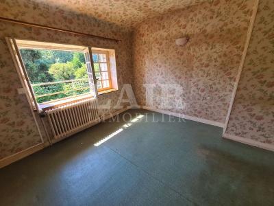 Ensemble Immobilier A 12kms De Sees