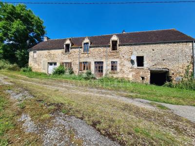 Ensemble Immobilier A 12kms De Sees