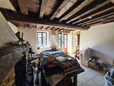 Ensemble Immobilier A 12kms De Sees