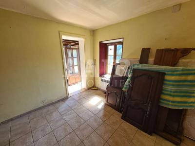 Ensemble Immobilier A 12kms De Sees