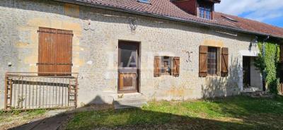 Longere En Pierre Secteur Le Mele-sur-sarthe