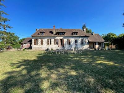 Haras Sur 10 Hectares A 5 Minutes Du Mele.