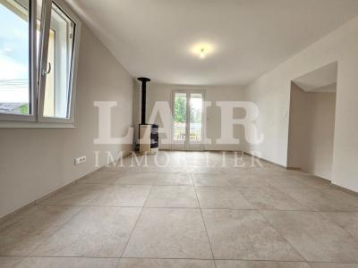 Maison Atypique Entierement Renovee