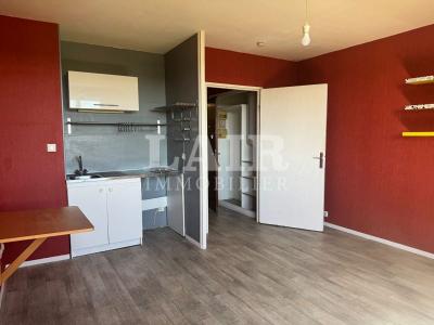 Studio A Vendre Secteur Courteille 4 -eme Etage Avec Ascenseur