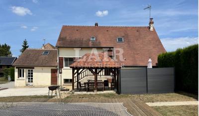 Maison De Famille A Vendre.