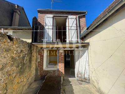 Maison A Renover En Centre-ville De Belleme - B14030