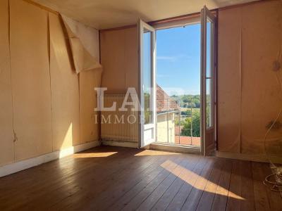 Maison A Renover En Centre-ville De Belleme - B14030