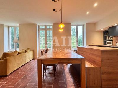 Jolie Maison En Pierre, Sur 1hectare, A Vendre A Conde-sur-sarthe