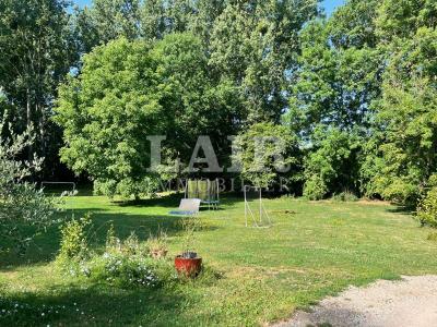 Jolie Maison En Pierre, Sur 1hectare, A Vendre A Conde-sur-sarthe