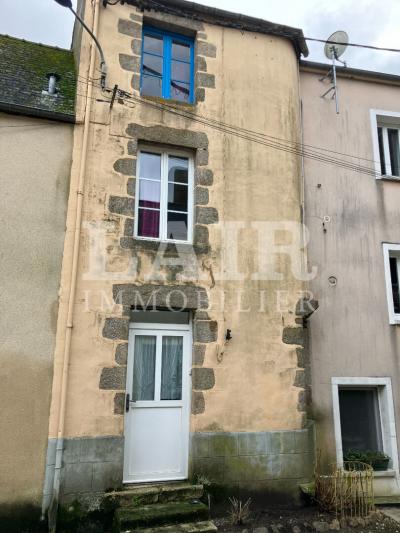 2 Bedrooms - Maison - Pays-de-la-loire - For Sale - A13983