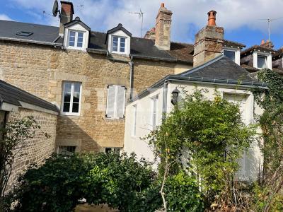 4 Bedrooms - Maison - Basse-normandie - For Sale - 14082