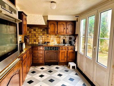 4 Bedrooms - Maison - Basse-normandie - For Sale - 14082