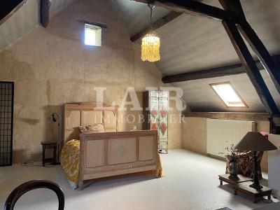 Longere Percheronne A Vendre.