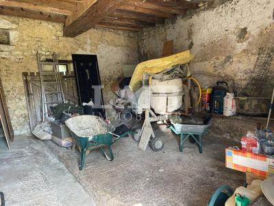 Longere Percheronne A Vendre.