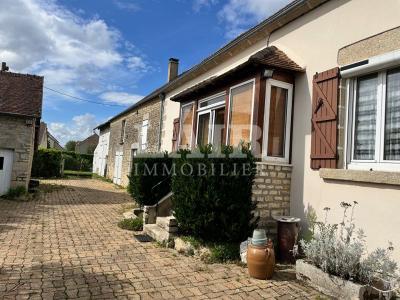 Maison En Pierre Type Longere Avec Dependances Proche Alencon