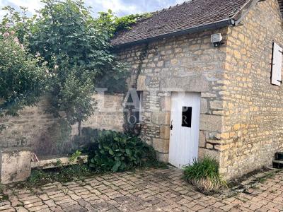 Maison En Pierre Type Longere Avec Dependances Proche Alencon