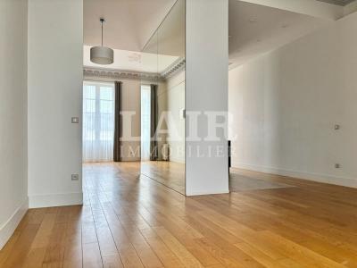 Bel Appartement De Standing A Vendre En Plein Centre D\'alencon Avec Studio Attenant.