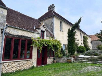 Demeure De Caractere A 20 Min D\'argentan Avec Dependances Et Hectares