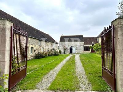 Demeure De Caractere A 20 Min D\'argentan Avec Dependances Et Hectares