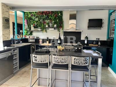 5 Bedrooms - Maison - Basse-normandie - For Sale - 14290