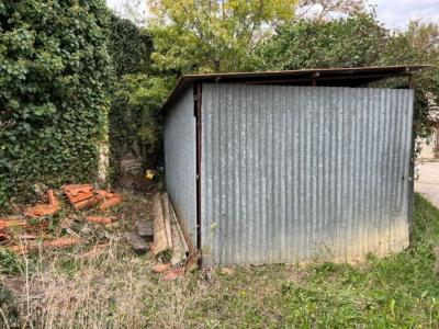 &#8364;60000 - Village House With Large Outbuilding At Rear