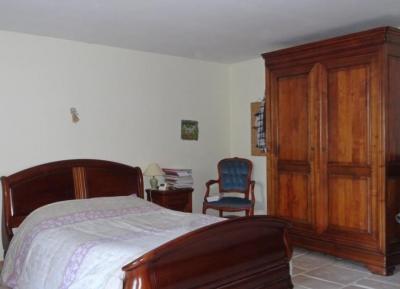 &#8364;319140 - Attractive 4 Bedroom Stone House With Separate Gite And Swimming Pool Near Mansle