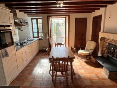 &#8364;170200 - 4 Bedroom Old House In A Superb Setting