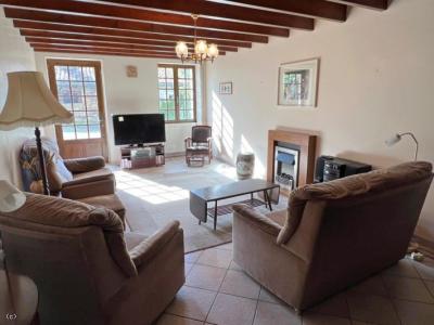 &#8364;170200 - 4 Bedroom Old House In A Superb Setting