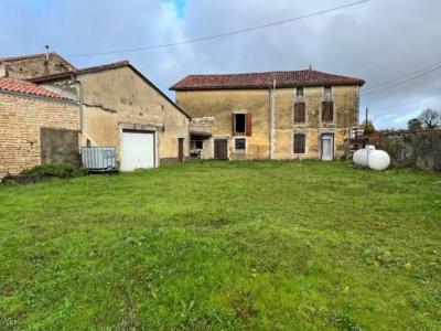 &#8364;96750 - Beautiful House Built In 1926 With Outbuildings And Garden