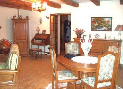 &#8364;336800 - Detached Stone Property With A Beautiful Garden