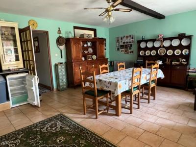 &#8364;199950 - 2 Independent Accommodations With Large Gardens And Swimming Pool