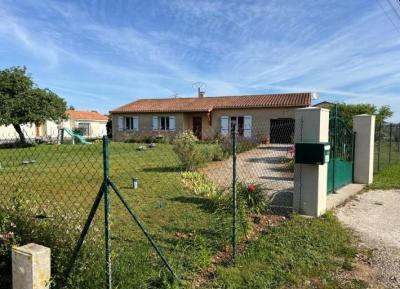 &#8364;149800 - Bungalow 4 Bedrooms Near Ruffec