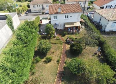 &#8364;107000 - 3 Bedroom Town House In Charroux : Quiet Location