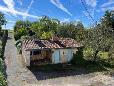 &#8364;170200 - 4 Bedroom Old House In A Superb Setting