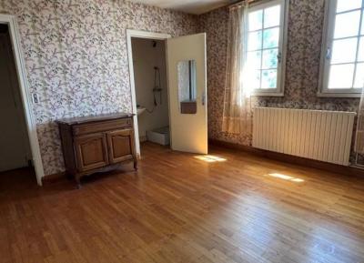 &#8364;149800 - Beau Pavillon Between Ruffec And Sauze-vaussais