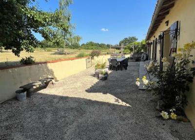 &#8364;237760 - Spectacular 4 Bedroom Country House On Over 4.5 Acres