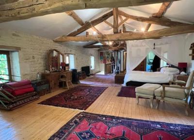 &#8364;576450 - 6 Bedroom Mill On Over 1 Acre Of Landscaped Gardens, Swimming Pool And Barn