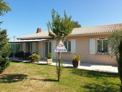 Pavillon à 10mins De St Andre De Cubzac Avec Les Commodites à Pied