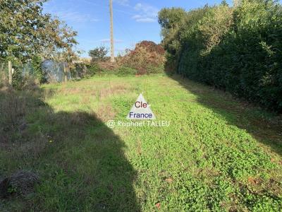 Terrain Constructible De 1064m²