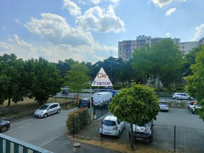 Grand Appartement T 4 Pres Des Universites A Angers