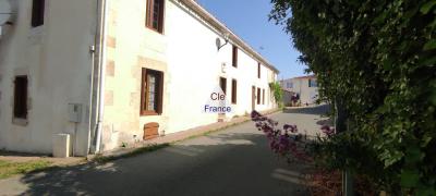 Maison Ancienne Avec Grand Jardin à 20 Mn Des Plages 