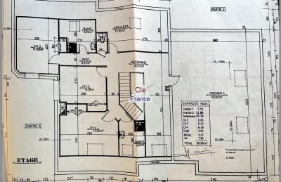 Maison Individuelle Dans Un Quartier Recherche, En Impasse, 240 M2 Habitables Et Sur Parcelle De 100