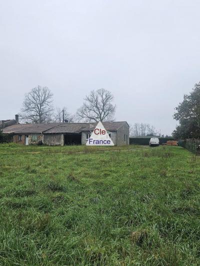 Maison Au Calme Sur 1000m² à Finir